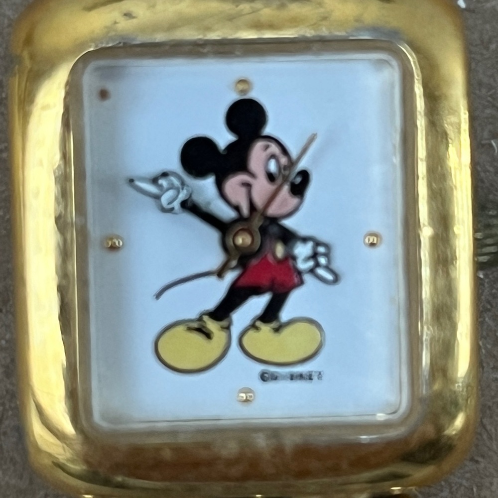 Women’s Mickey mouse bracelet, watch. Purchased at Park. Good Used Condition
